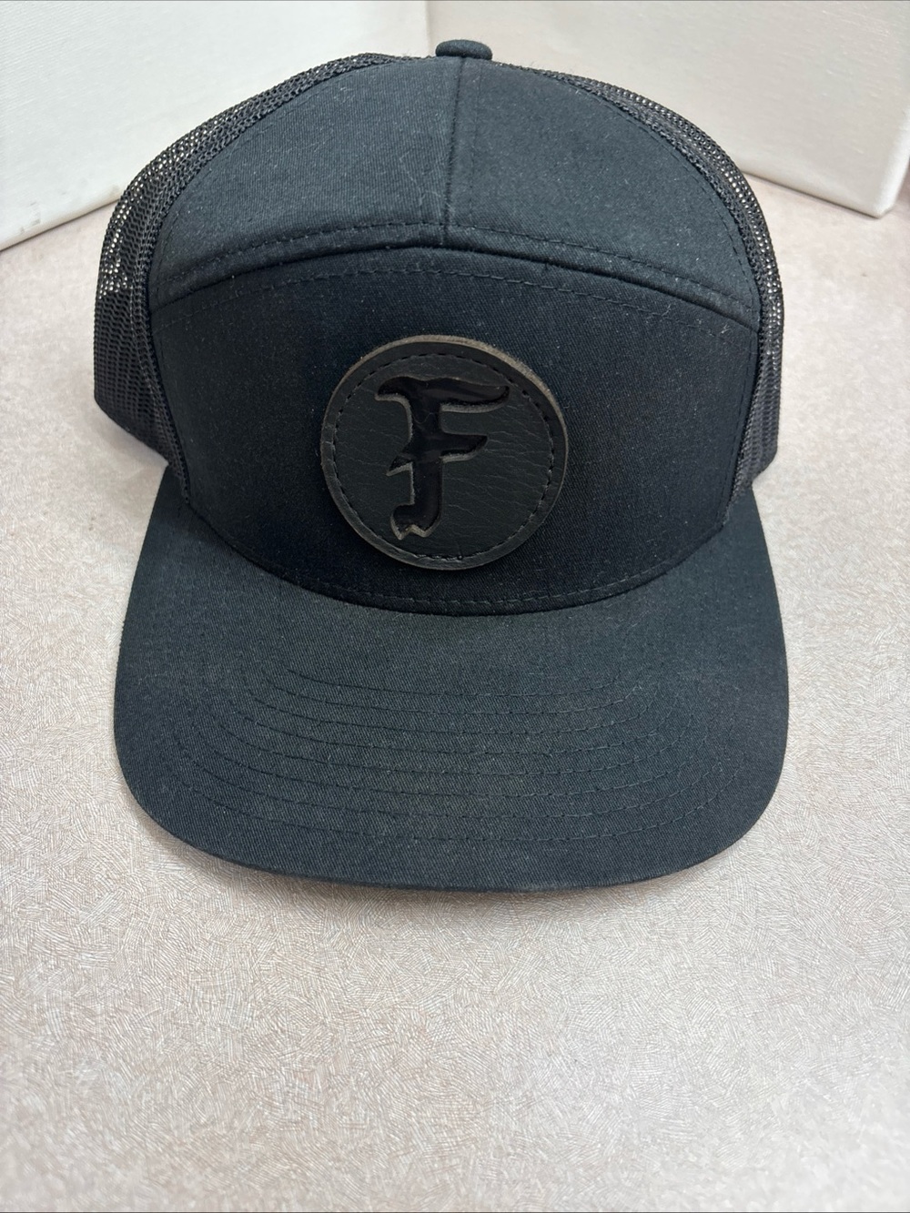 FORWARD OBSERVATIONS GROUP ALL BLACK TRUCKER ‘F' LOGO HAT CAP FOG ADJUSTABLE